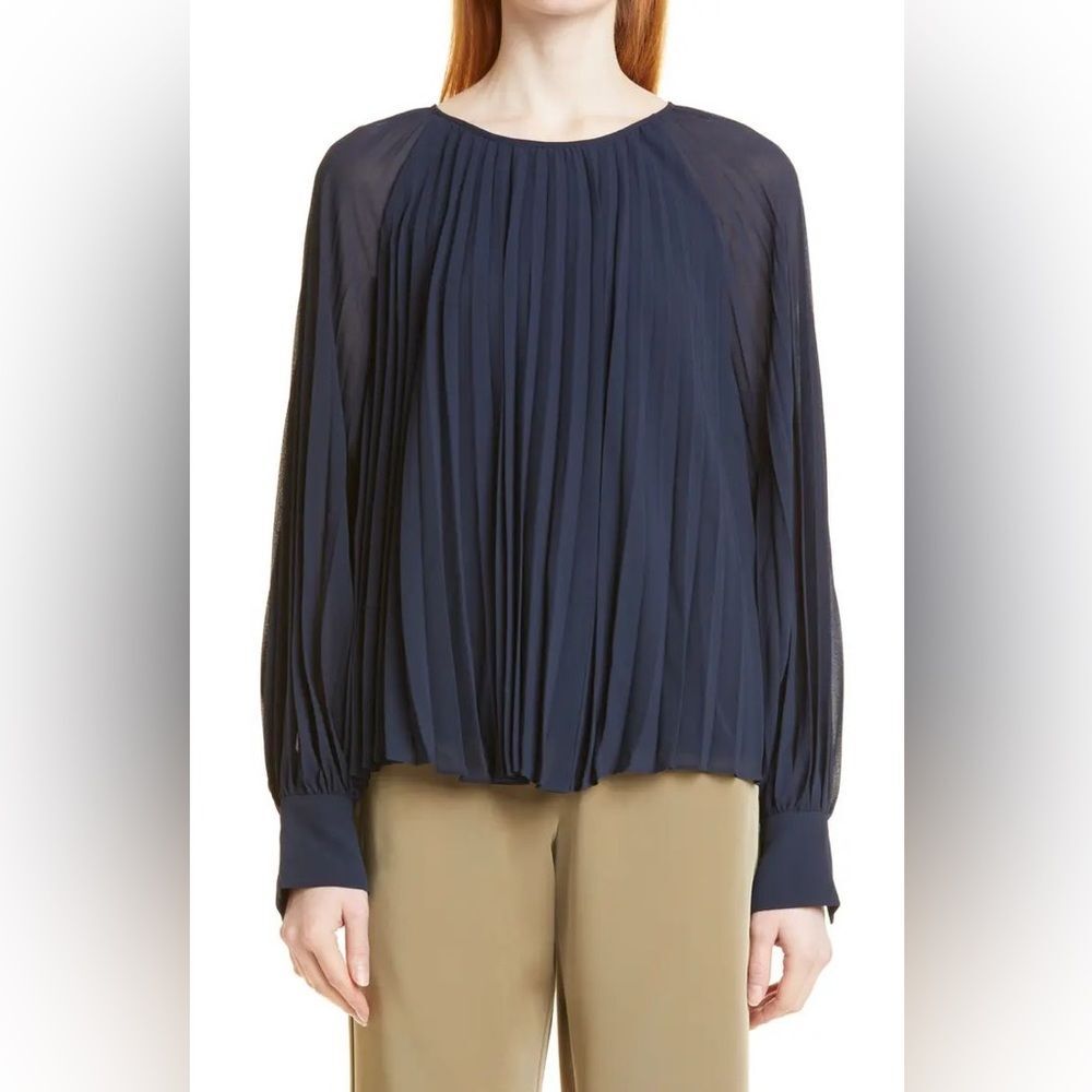 SAMSOE ANNMARI PLEATED BLOUSE ❤️IN STORES❤️
